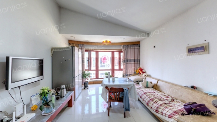 鸿泽园二手房实景图