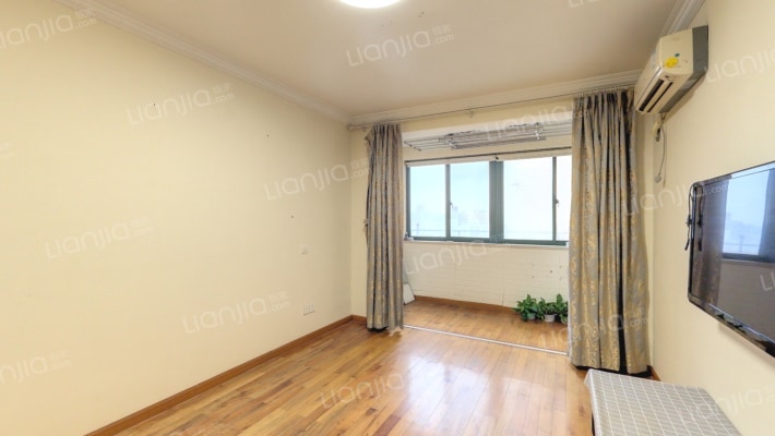 华利公寓二手房实景图