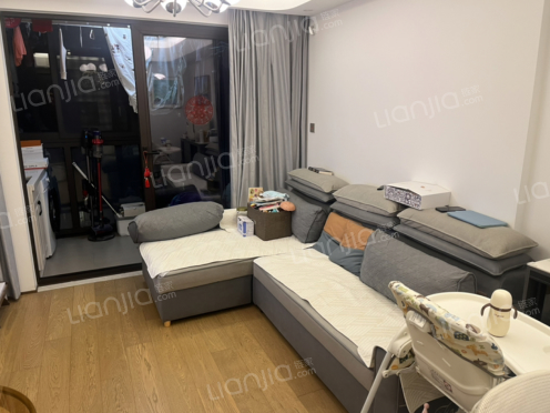 整租·万科翡翠公园六期 2室2厅 南