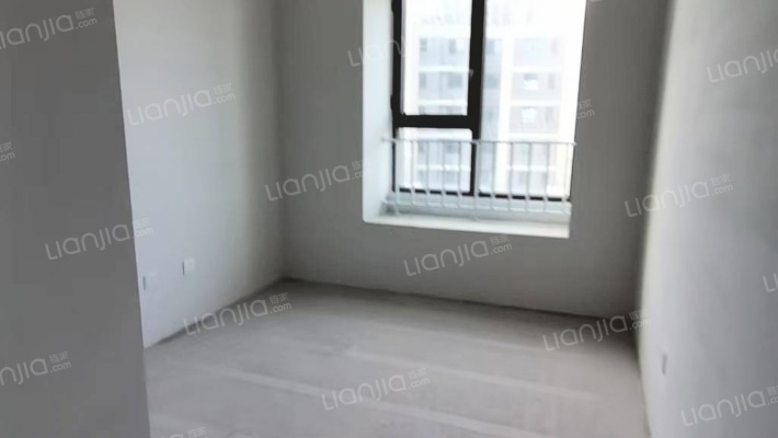 央企现房 集中供暖 南北通透 明厨明卫-卧室B