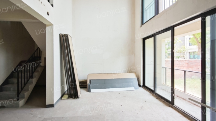 北辰天珺院墅二手房实景图