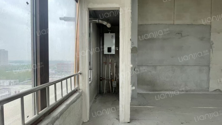 IFC国际金融中心 3室2厅 南-厨房