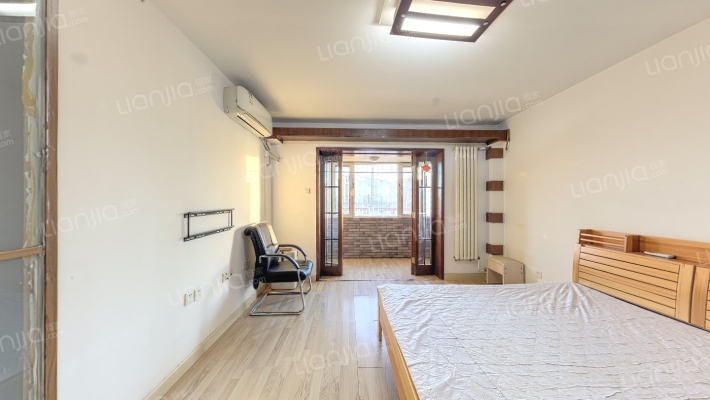 小关北里24号院二手房实景图