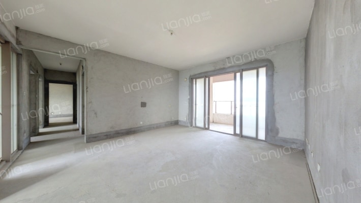 鸿荣源熙园山院二手房实景图