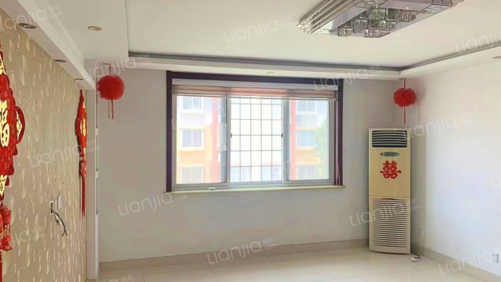 外国语学校教师公寓二手房实景图