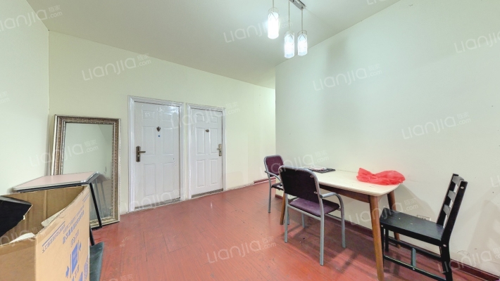 中铁骑士公馆二手房实景图