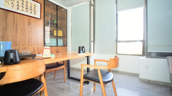 成贤大厦二手房实景图