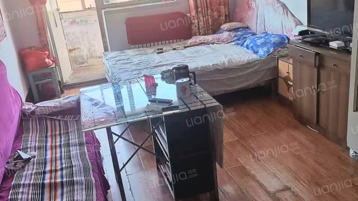 兴中街二手房实景图