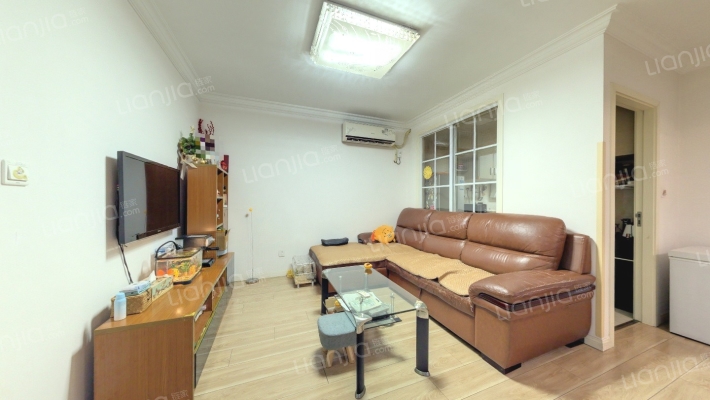 莘沥路18弄二手房实景图