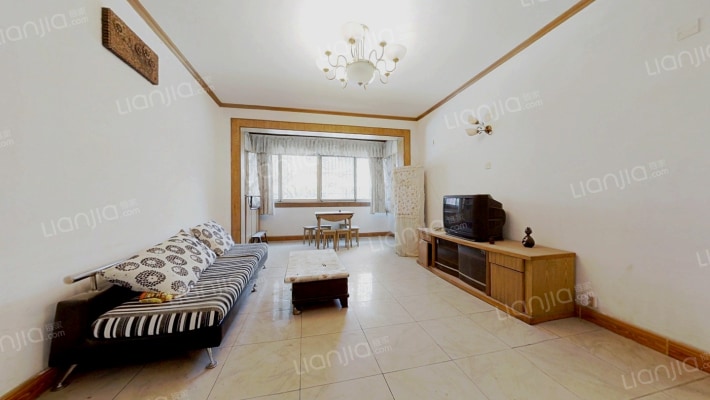 四川省工业贸易学校二手房实景图