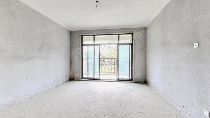 唯诚雅园二手房实景图