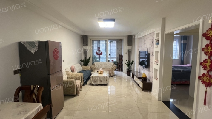 嘉瑞家园二手房实景图