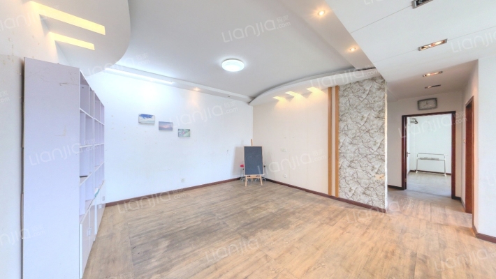 东方时代大厦二手房实景图