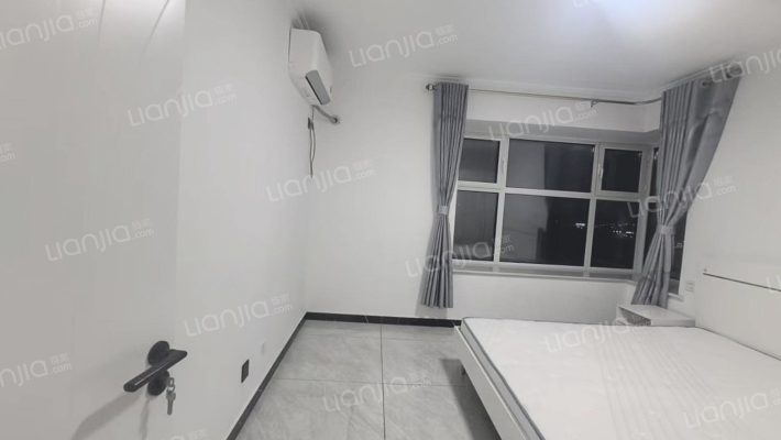 北京界三利中和城洋房大三居南北通透，位置好采光好。-卧室A