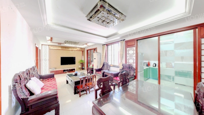 试弄住宅二手房实景图