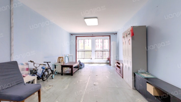 金泰丽湾悦栖山东区二手房实景图