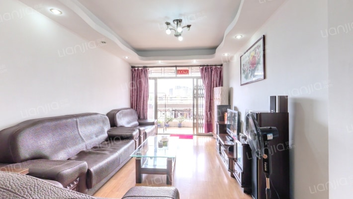 置宏花园一区二手房实景图