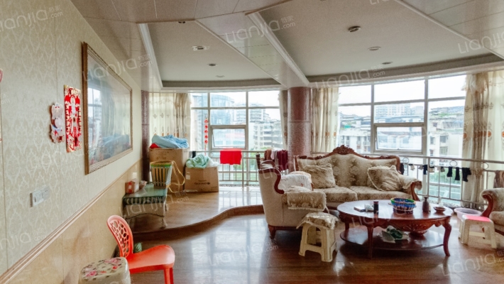 美奥花园二手房实景图