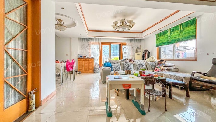 地质村二手房实景图