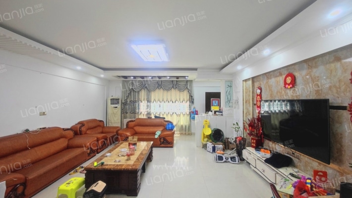 金保花园二手房实景图