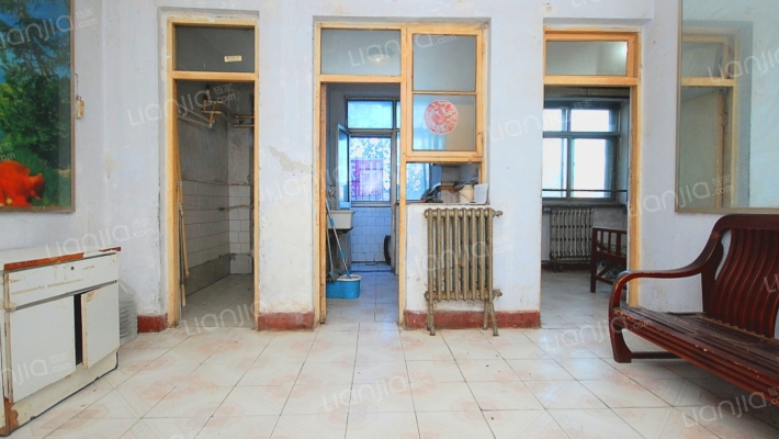 粮食局家属院二手房实景图