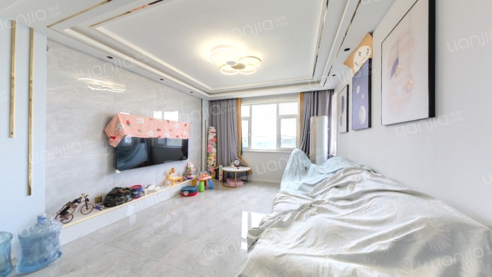 悦澜山二手房实景图