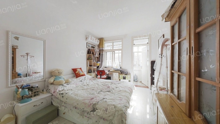 财政局西宿舍院二手房实景图