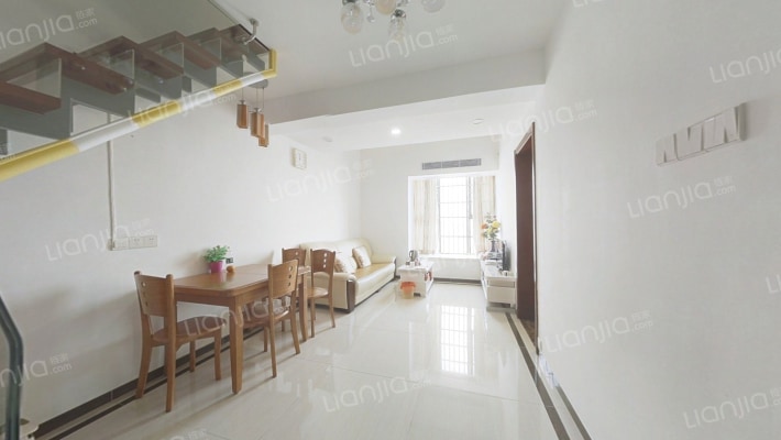 马赛公馆二手房实景图