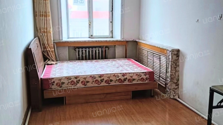 聚丰综合楼二手房实景图