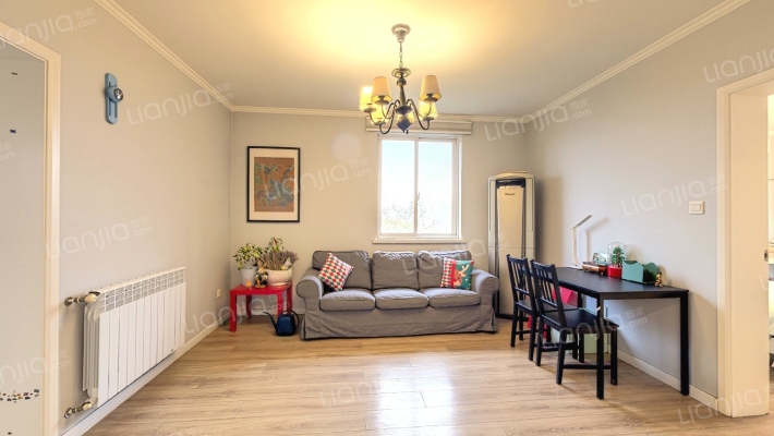 蓝天园二手房实景图