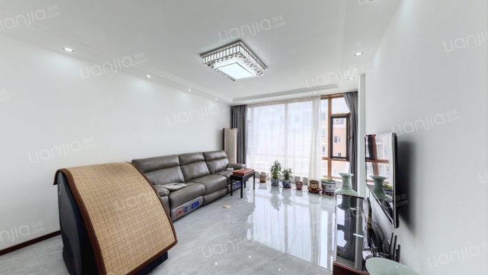 乾豪格林小镇二手房实景图