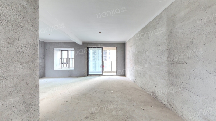 绿地海德公馆二手房实景图