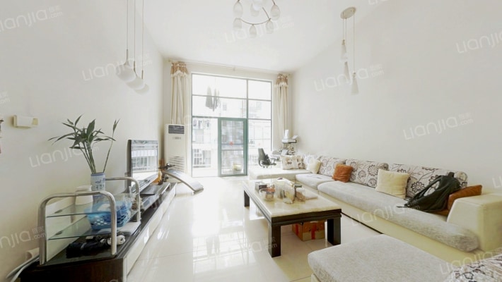 春语花间二手房实景图