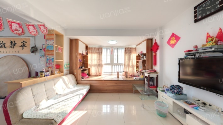 春色江南馨兰苑二手房实景图