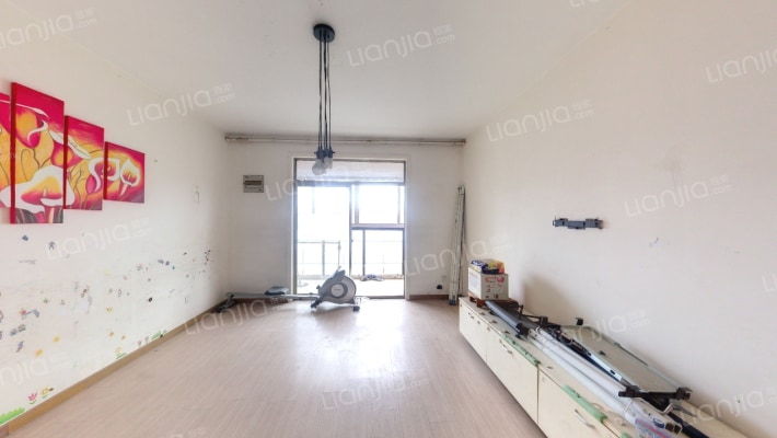 东湖山庄清水苑二手房实景图