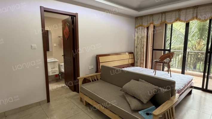 石梅山庄二期二手房实景图