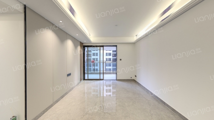 保利明玥江山二手房实景图