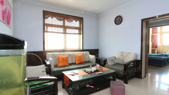 雅菊小区二手房实景图