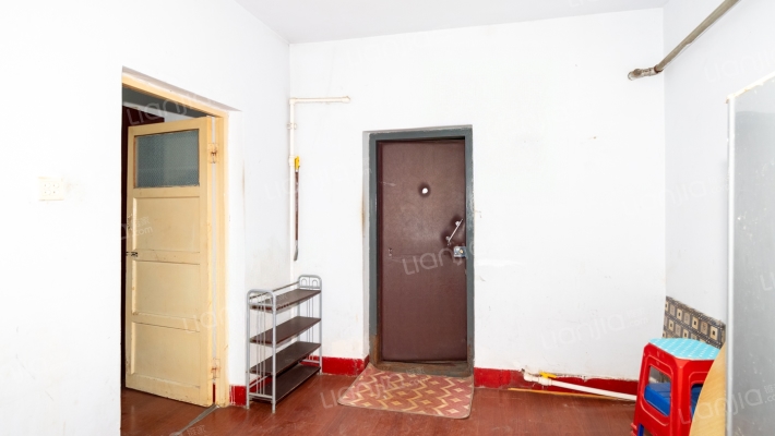 绢绸厂小区二手房实景图