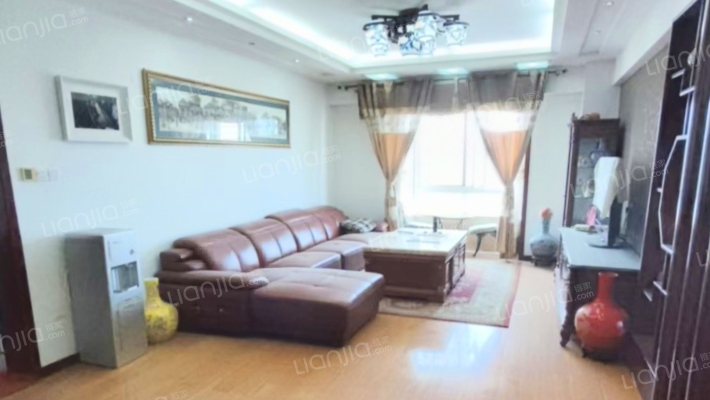 开泰大厦二手房实景图