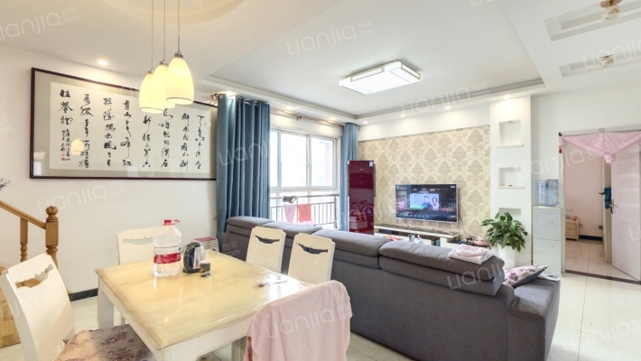 天鹅湖西区二手房实景图