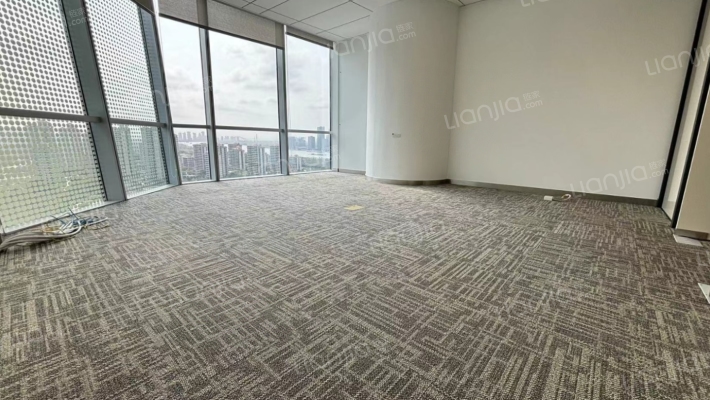 富力中心二手房实景图