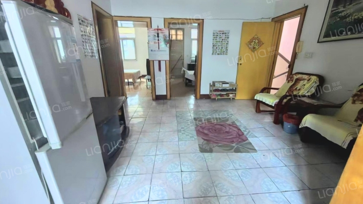 阮家凉亭20号院二手房实景图