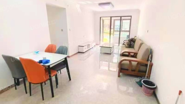 碧桂园凤栖台花园二手房实景图