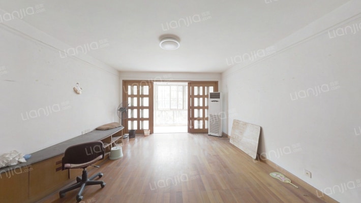 海莲山庄二手房实景图