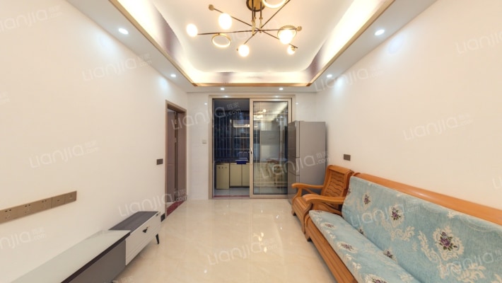 侨联社区新城区二手房实景图