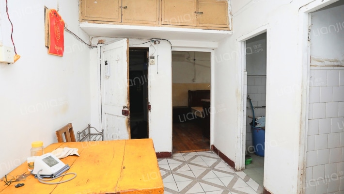 教工宿舍二手房实景图