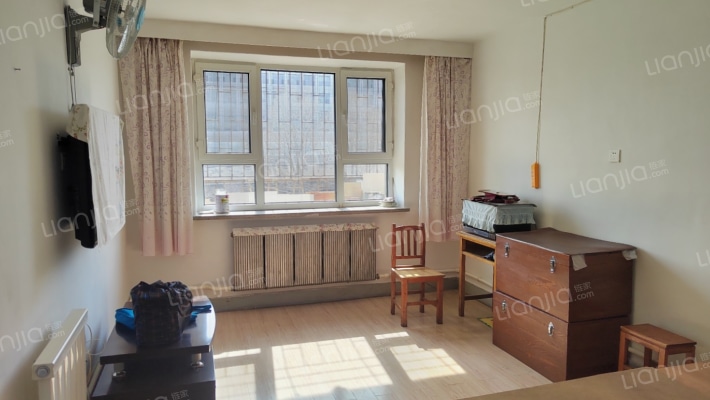 十中宿舍二手房实景图