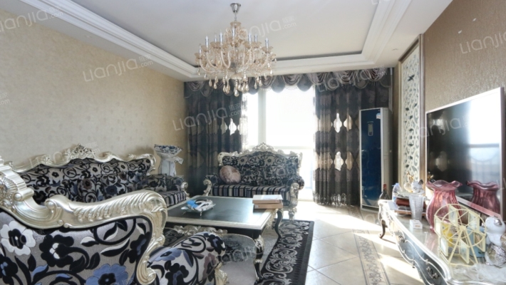 名門華府二手房实景图