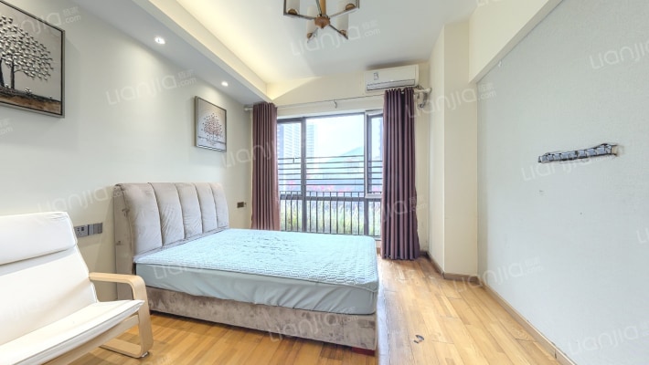 金众繁华里二手房实景图